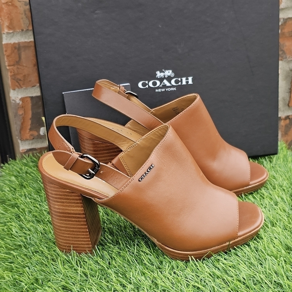 Coach Brandy Semi Matte Wedge Heel Sandal, Women's Size 8.5B - Picture 2 of 9